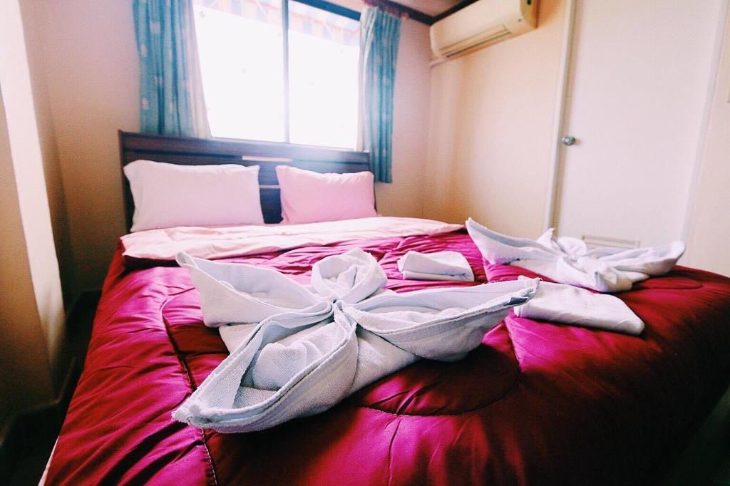 S-One Guesthouse Pattaya Bagian luar foto