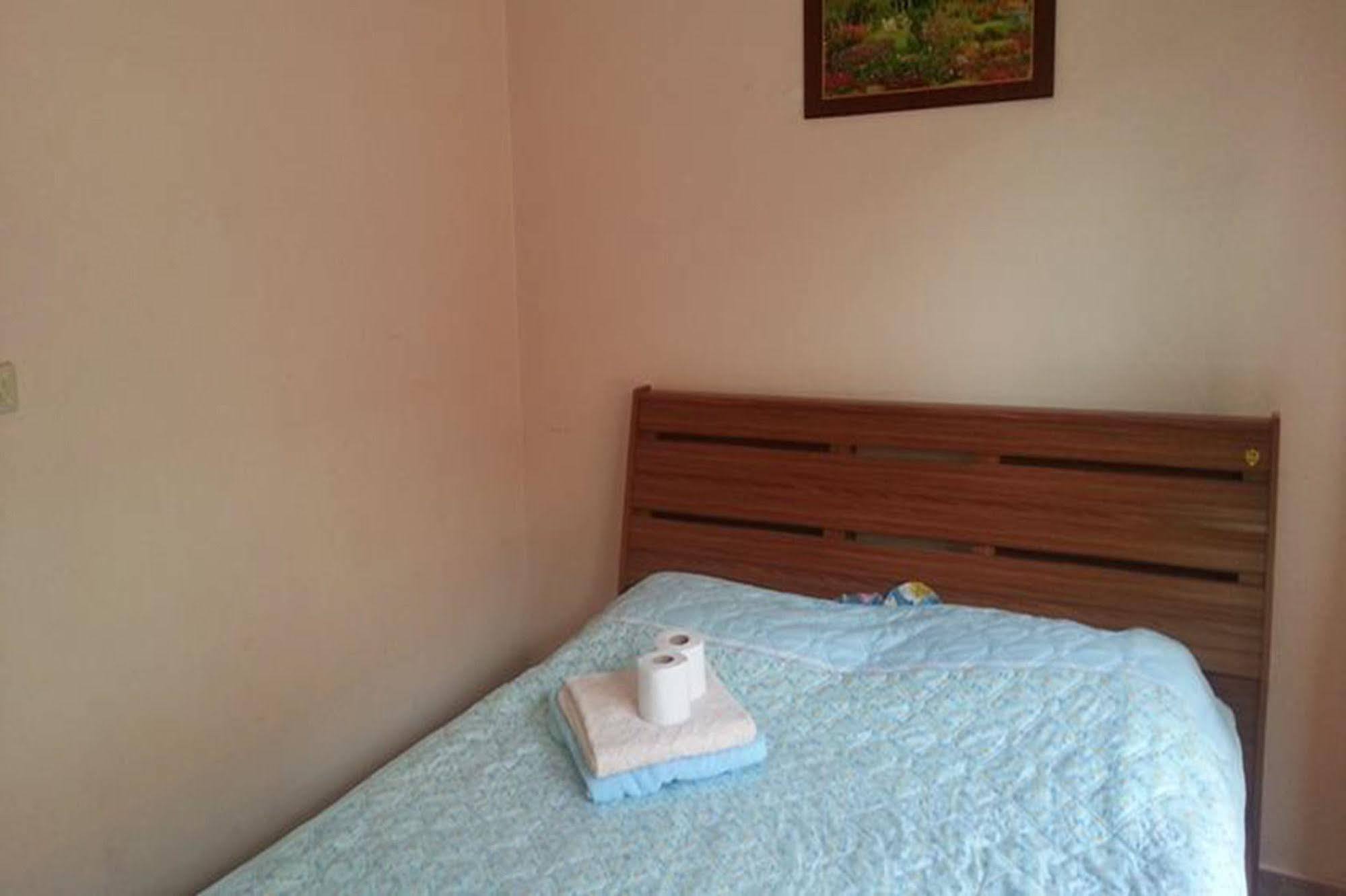 S-One Guesthouse Pattaya Bagian luar foto