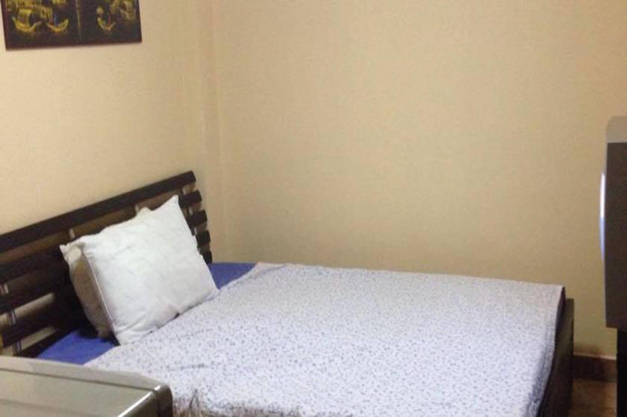 S-One Guesthouse Pattaya Bagian luar foto